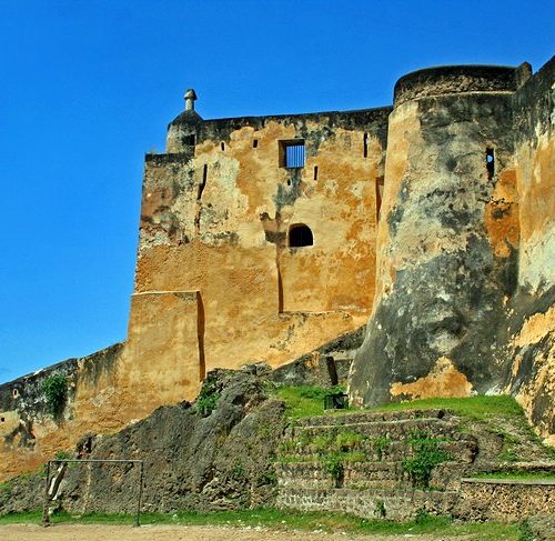 Mombasa City Tour with Fort Jesus & Haller Park Entrance (Duration 7 – 9 hours)